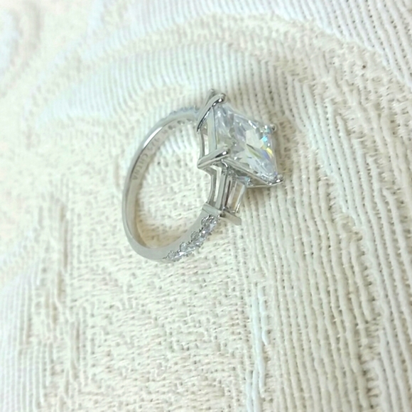 Ring Sterling Silver Emerald Cut cubic zirconia cz - Picture 3 of 6